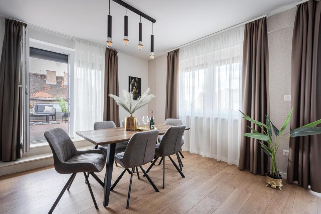 The Rose Garden Budapest Apartments Exterior photo